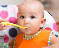 寶寶輔食要加油嗎？寶寶輔食可以加油嗎？