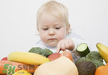 寶寶輔食要加鹽嗎？寶寶輔食能不能加鹽？