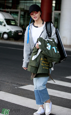 王珞丹棒球帽是什么牌子？peaceminusone棒球帽怎么樣？