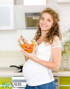 孕婦怎么樣選擇合適的鞋子？孕婦鞋穿什么樣的比較好？