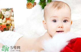 怎么樣給寶寶清理鼻腔？給寶寶清理鼻腔要注意什么？