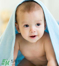 怎么樣給寶寶清理鼻腔？給寶寶清理鼻腔要注意什么？