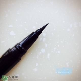 mistine雙頭眼線筆怎么用？mistine羽翼雙頭眼線筆使用方法