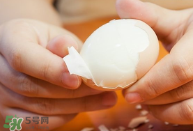 蝦爬子能和雞蛋一起吃嗎？蝦爬子和雞蛋能同吃嗎？