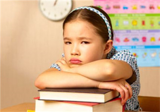 孩子總是無理取鬧不聽話該怎么辦？孩子不聽話無理取鬧怎么教育？