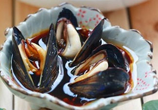 海虹里面的黑包能吃嗎？海虹里面的黑的能吃嗎？