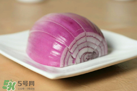 洋蔥和皮皮蝦能一起吃嗎？皮皮蝦和洋蔥可以同吃嗎？