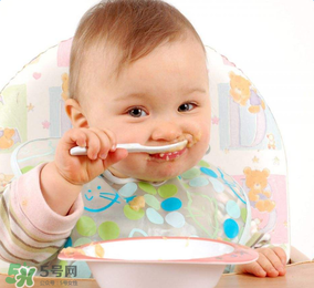 為什么不能給寶寶吃果凍？寶寶千萬不能吃的5種危險食物