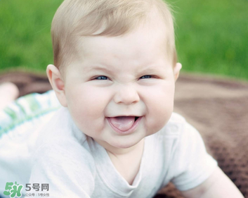 寶寶嗓子啞了該怎么辦？寶寶嗓子護(hù)養(yǎng)怎么做？