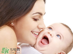 胎動的早懷的就是男孩嗎？胎動的如何判斷性別？