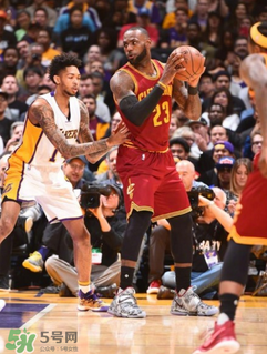 nike lebron 14怎么樣？耐克lebron 14測(cè)評(píng)