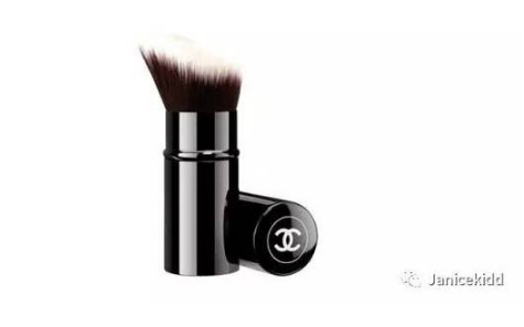 香奈兒伸縮粉底刷多少錢(qián)？香奈兒伸縮粉底刷怎么樣？
