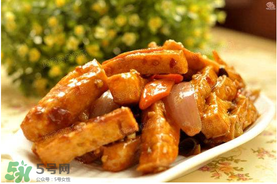 洋蔥和豆腐能一起吃嗎？洋蔥和豆腐可以一起吃嗎？