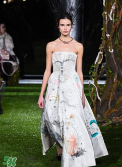 dior2017春夏高定系列好看嗎？迪奧春夏高定系列有哪些？