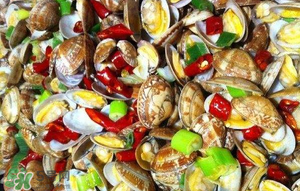 花甲可以和魚一起吃嗎？花甲和魚能一起吃嗎？