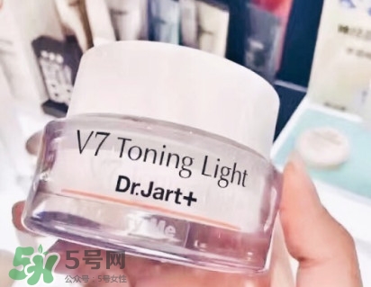 蒂佳婷素顏霜怎么樣？蒂佳婷素顏霜好用嗎