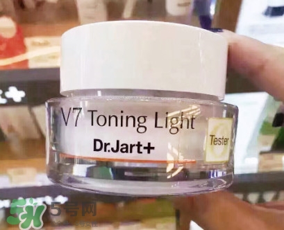 蒂佳婷素顏霜怎么樣？蒂佳婷素顏霜好用嗎