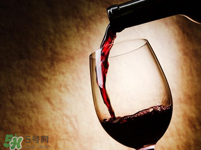 花甲和紅酒能一起吃嗎？吃花甲能喝紅酒嗎？