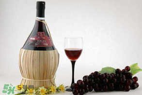 花甲和紅酒能一起吃嗎？吃花甲能喝紅酒嗎？