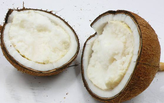 椰子怎么吃？如何吃到椰子肉