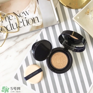 雅詩蘭黛持妝氣墊怎么樣？雅詩蘭黛持妝氣墊好用嗎