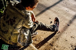 amac customs與vans高定鞋子多少錢？