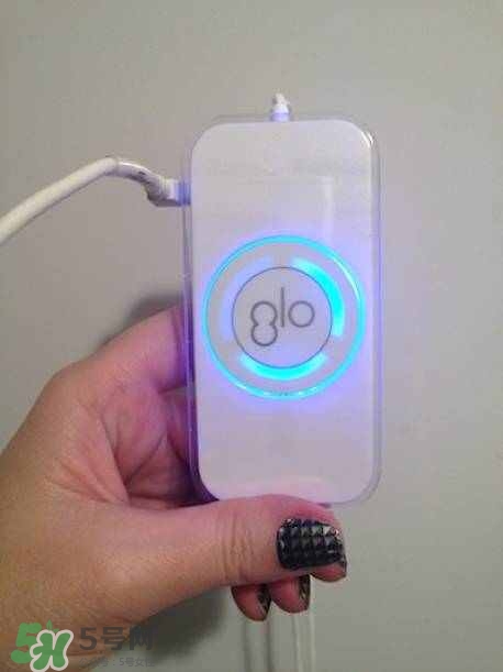 glo science牙齒冷光美白儀怎么用？glo牙齒美白儀使用方法