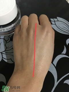 蒂佳婷素顏霜孕婦可以用嗎？v7素顏霜孕婦可以用嗎