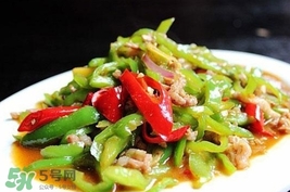 芹菜和青椒能一起炒嗎？青椒炒芹菜的做法