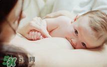 正常母乳是什么顏色？什么顏色的母乳營養(yǎng)高？