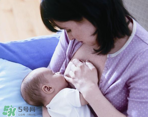 正常母乳是什么顏色？什么顏色的母乳營養(yǎng)高？