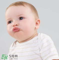 寶寶濕疹可以涂郁美凈嗎？ 寶寶濕疹涂什么管用？