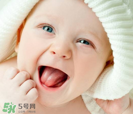 寶寶濕疹可以涂郁美凈嗎？ 寶寶濕疹涂什么管用？