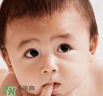 寶寶的眉毛剃掉后會(huì)變得更濃密嗎？ 寶寶眉毛剃掉的危害