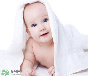 寶寶發(fā)燒有什么物理降溫法？寶寶發(fā)燒怎么降溫快？