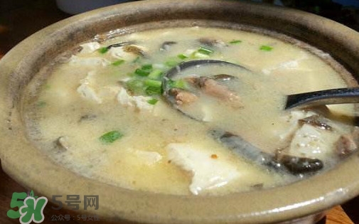 泥鰍湯怎么做？泥鰍湯的做法