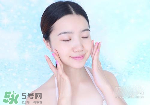 眼霜和精華哪個(gè)先用？眼霜和精華使用順序