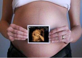 四維彩超能看出男女嗎？四維彩超能看清手指嗎？