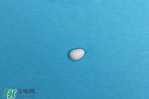 曼秀雷敦新碧防曬霜怎么樣？新碧防曬霜好用嗎