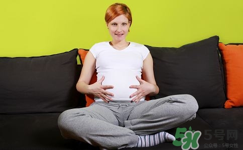 妊娠紋什么時候長出來？哪種皮膚容易長妊娠紋？