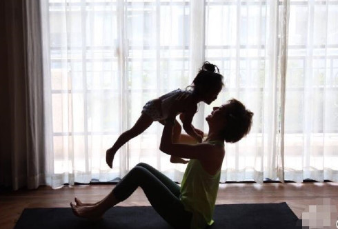 小花妹妹正面照 小花妹妹近照 小花妹妹正面照 小花妹妹近照