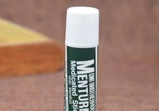 OMI近江兄弟薄荷潤唇膏多少錢？近江兄弟唇膏專柜價格