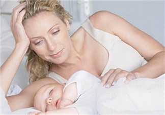 產(chǎn)后皮膚干燥起皮又很癢是怎么回事？生完小孩后皮膚特干怎么辦？