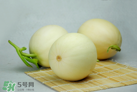 香瓜和菠蘿能一起吃嗎？香瓜和菠蘿可以吃嗎？