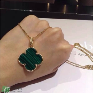 梵克雅寶項鏈?zhǔn)鞘裁床馁|(zhì)？vca項鏈?zhǔn)屈S金的嗎