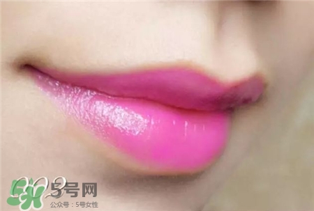 嬌蘭小黑裙口紅哪個顏色好看?嬌蘭小黑裙口紅怎么樣? 嬌蘭小黑裙口紅哪個顏色好看?嬌蘭小黑裙口紅怎么樣?