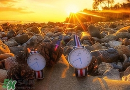 dw手表防水嗎？dw手表進(jìn)水了怎么辦？