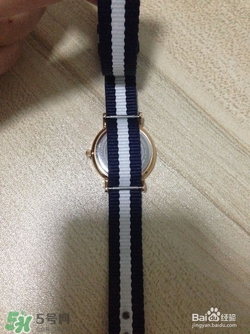 dw手表怎么調(diào)表帶？dw手表表帶太長了怎么辦？