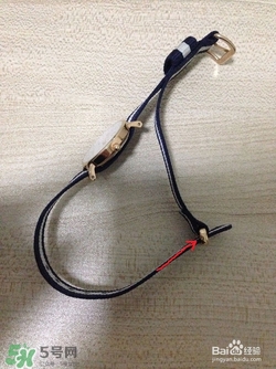 dw手表怎么調(diào)表帶？dw手表表帶太長了怎么辦？