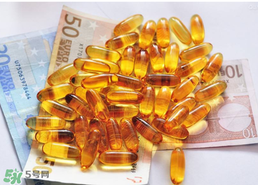 寶寶吃魚(yú)肝油什么時(shí)間吃最好？嬰兒吃魚(yú)肝油吃到什么時(shí)候？